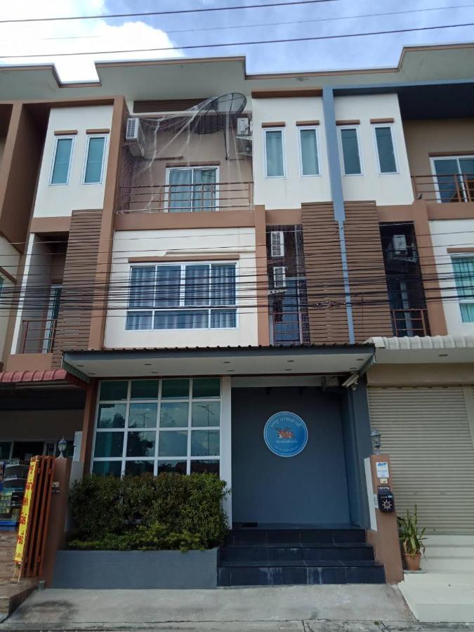 เคทู เกสเฮาส์ Hotel Csonburi Kültér fotó