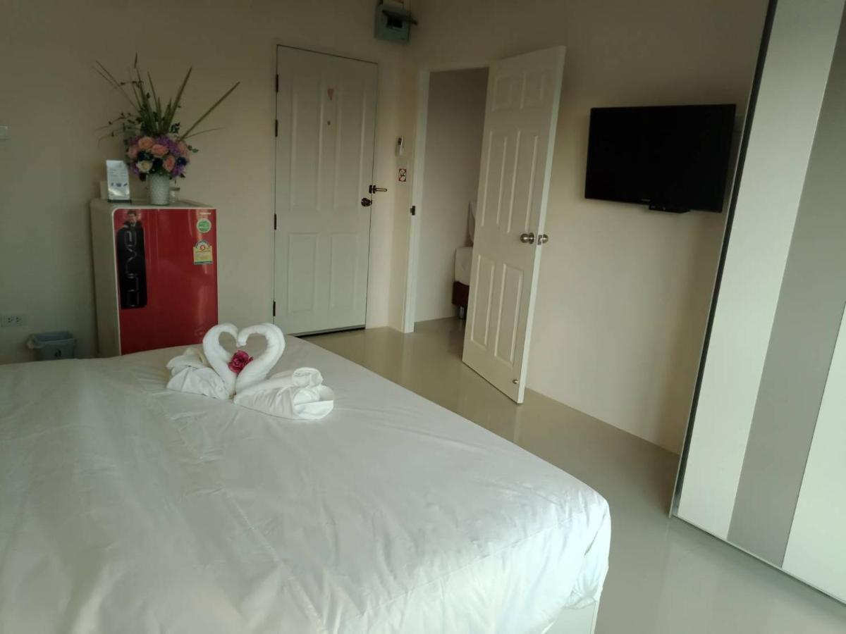 เคทู เกสเฮาส์ Hotel Csonburi Kültér fotó